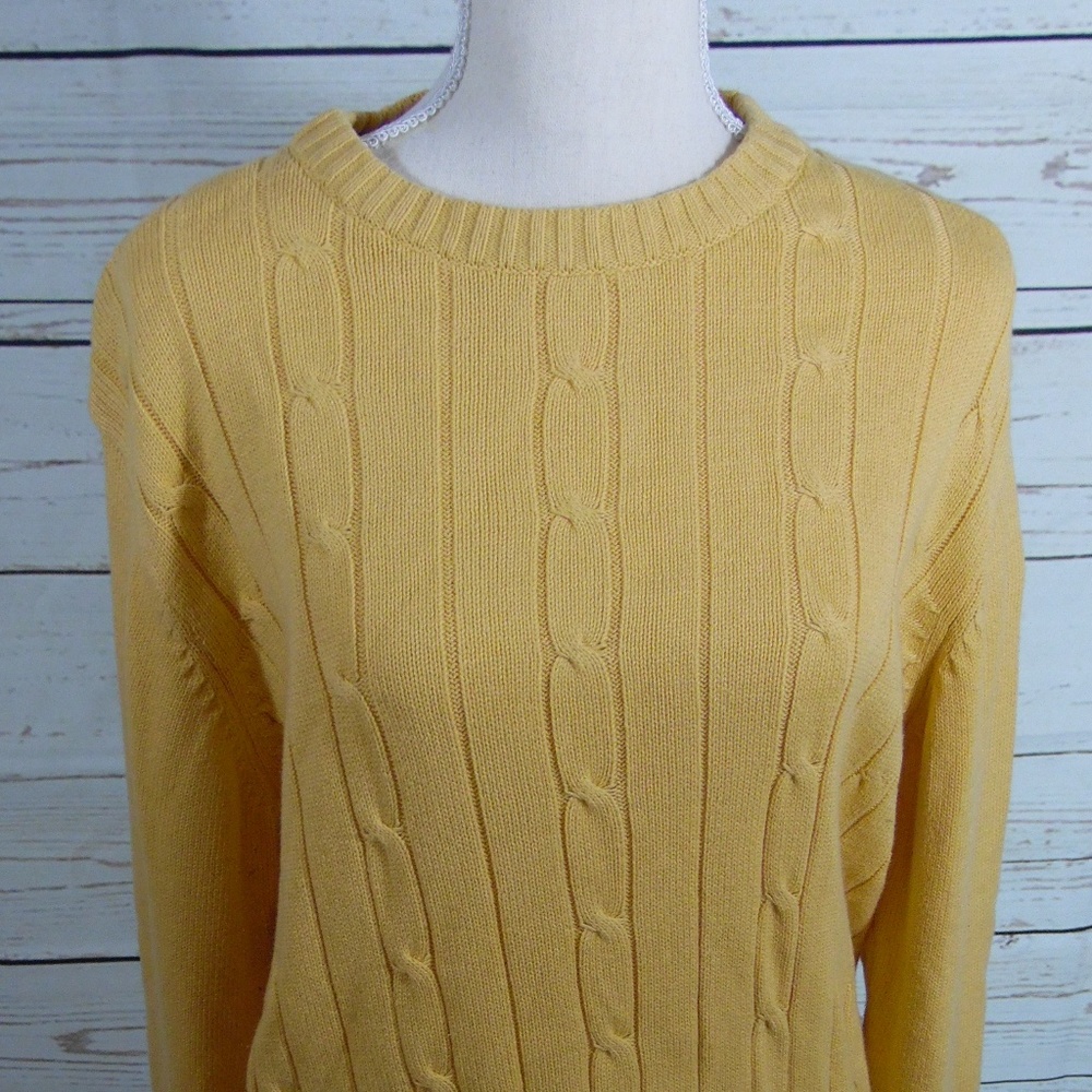 EUC Oscar De Larenta Cable Knit Sweater Size Med